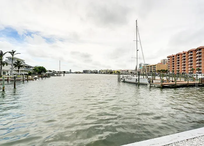 Ferienhaus 2 Blocks To Clearwater Beach: Walkable Coastal Gem *