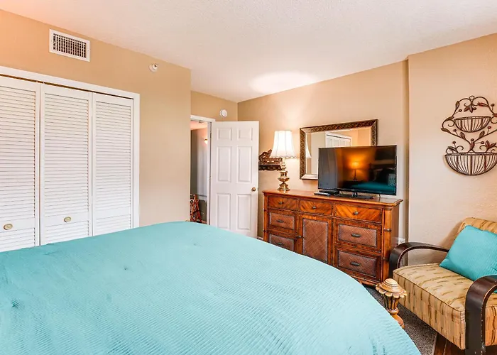 Ferienhaus 2 Blocks To Clearwater Beach: Walkable Coastal Gem Clearwater Beach
